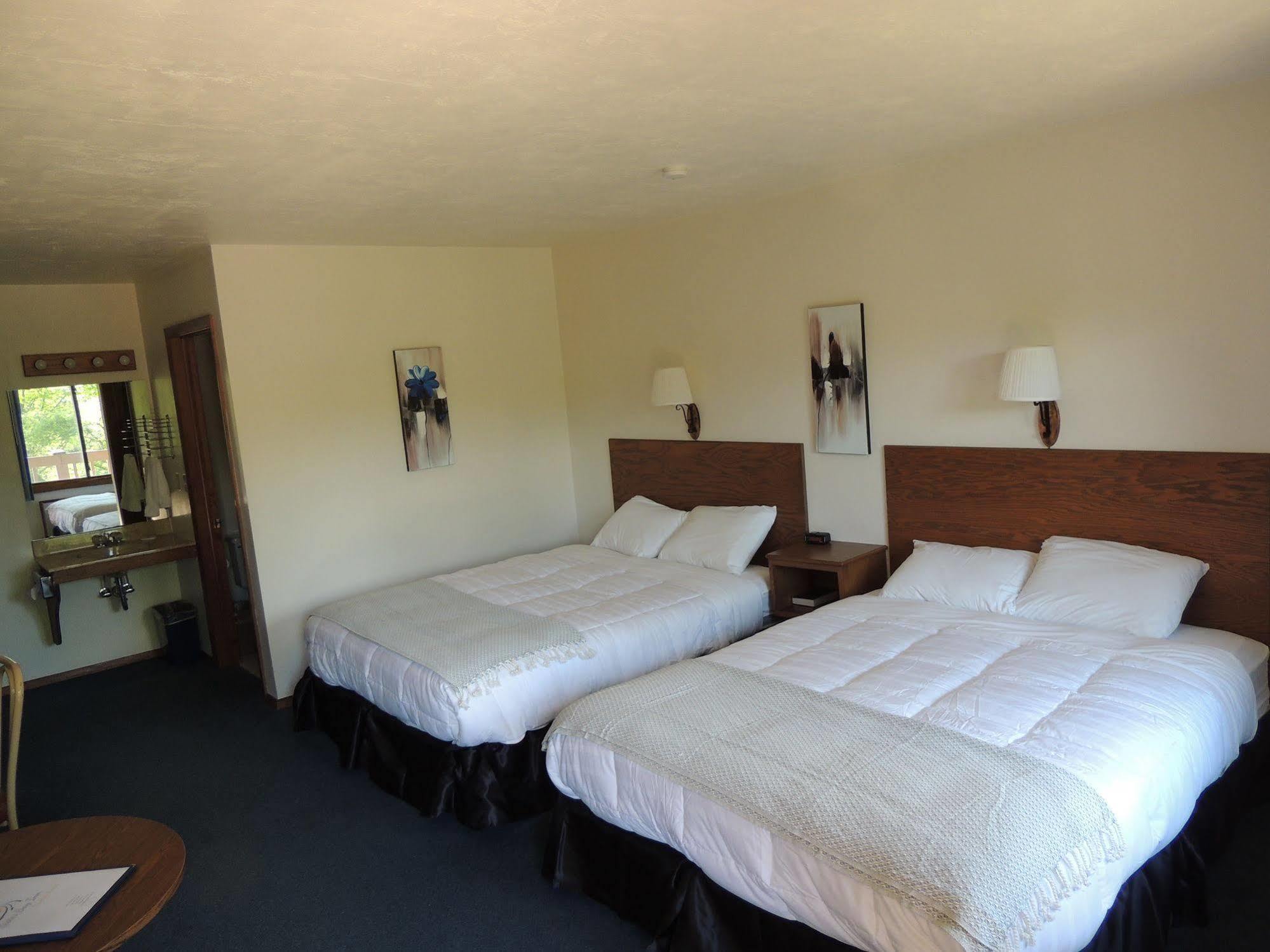 Sister Bay Inn Luaran gambar